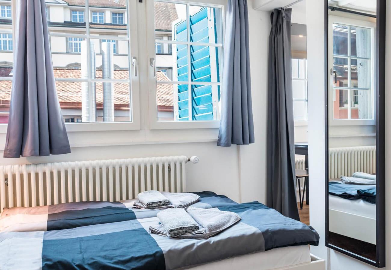 Hitrental Schmidgasse - Apartments Zürich Eksteriør billede