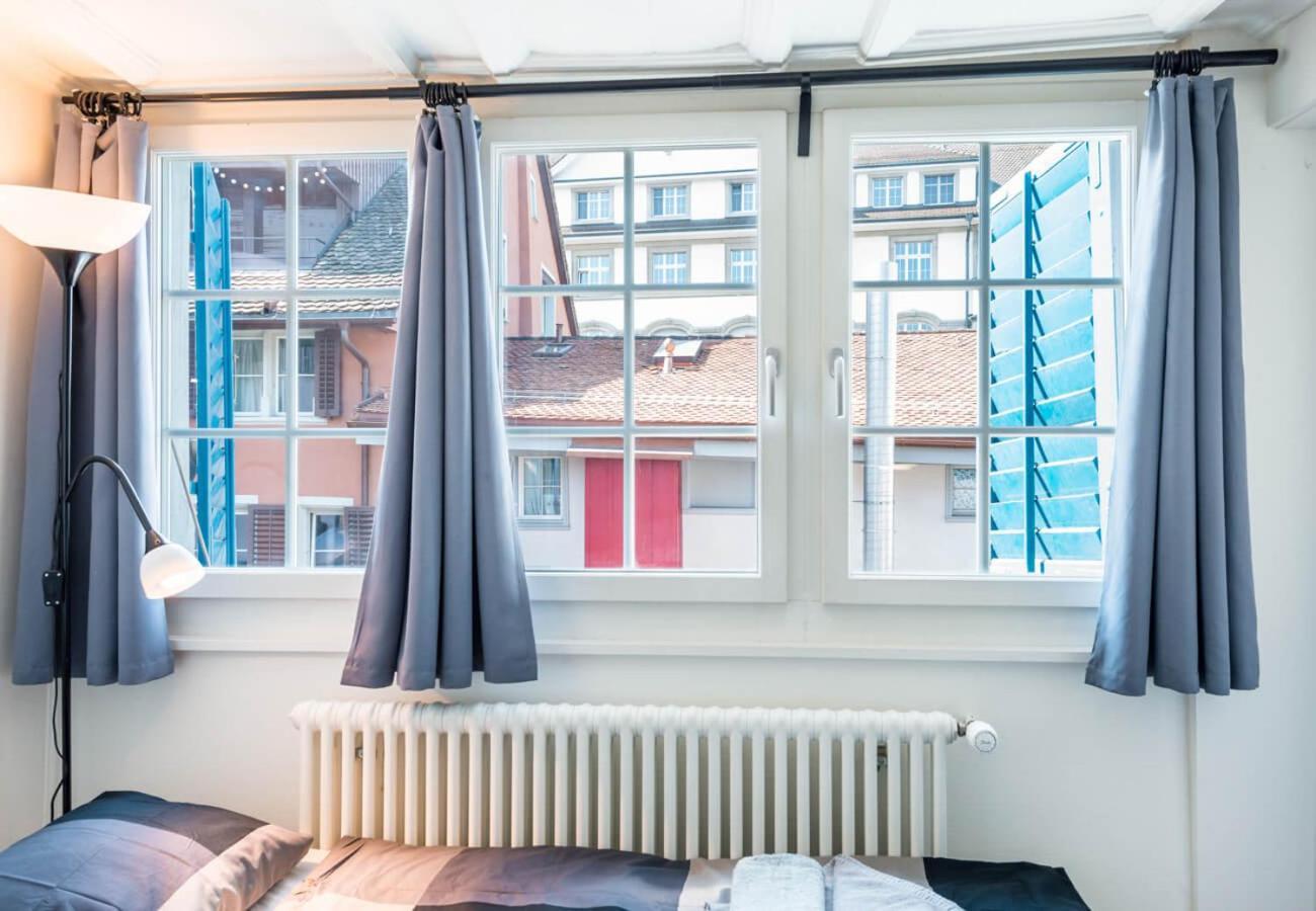 Hitrental Schmidgasse - Apartments Zürich Eksteriør billede
