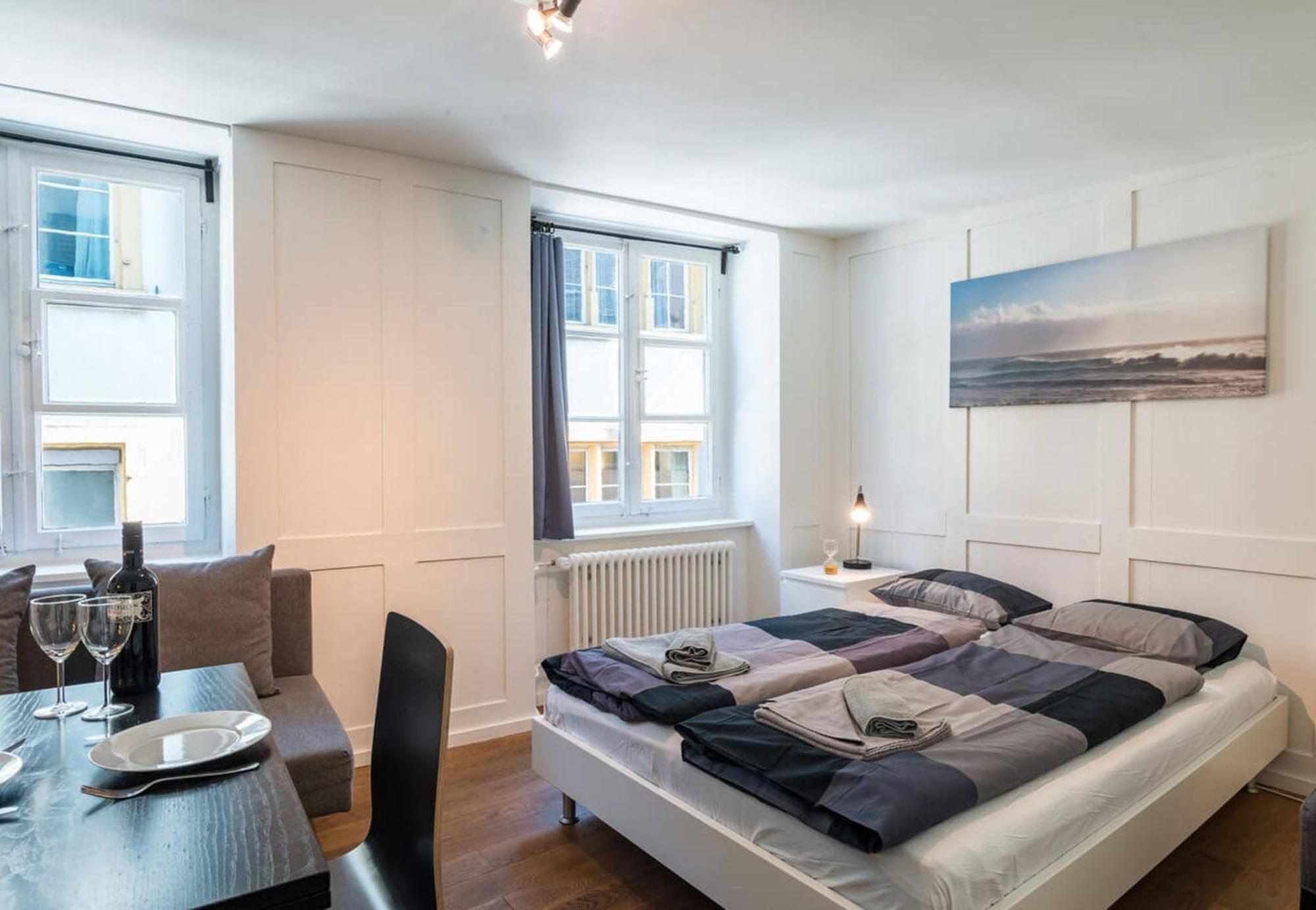 Hitrental Schmidgasse - Apartments Zürich Eksteriør billede
