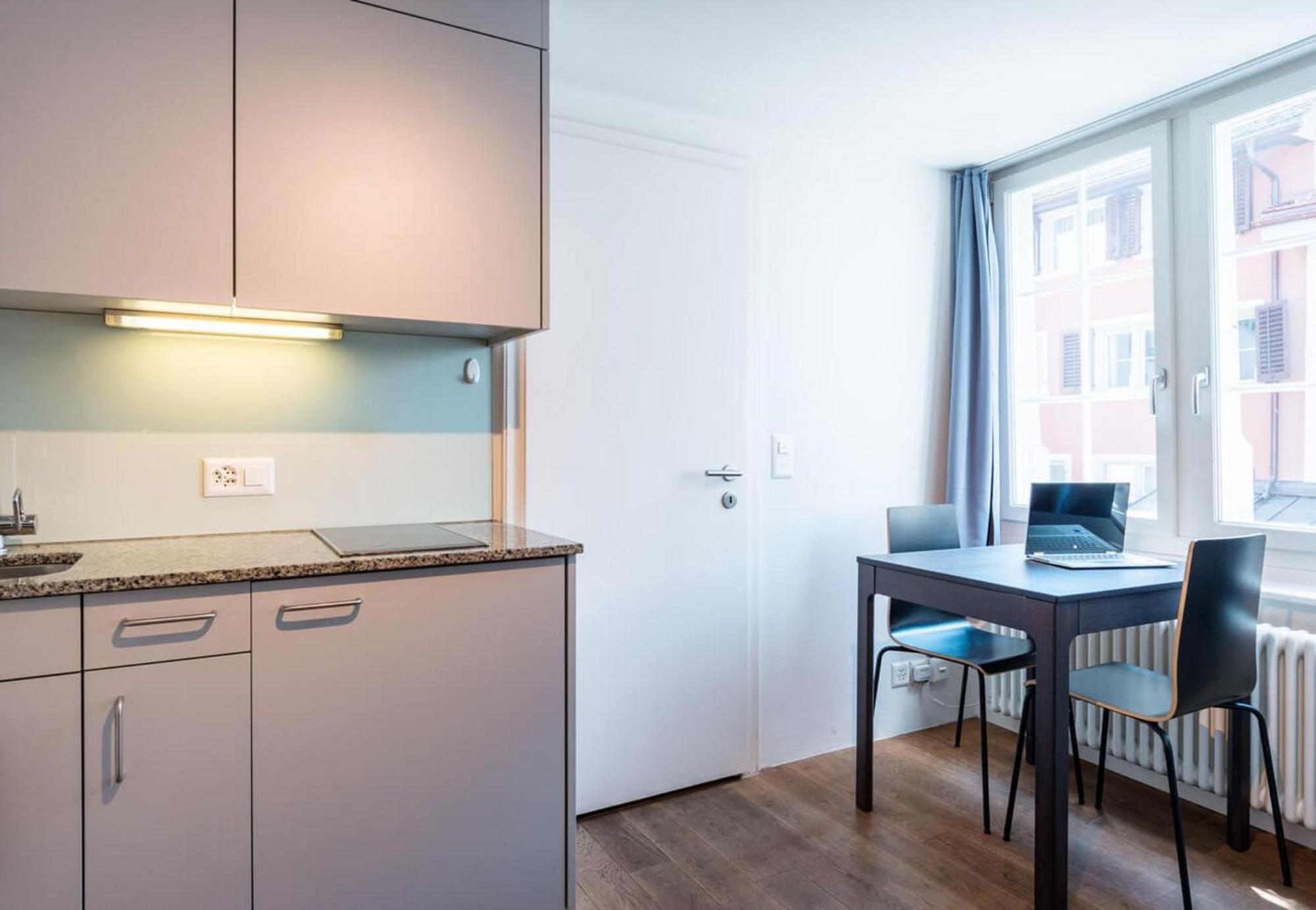 Hitrental Schmidgasse - Apartments Zürich Eksteriør billede