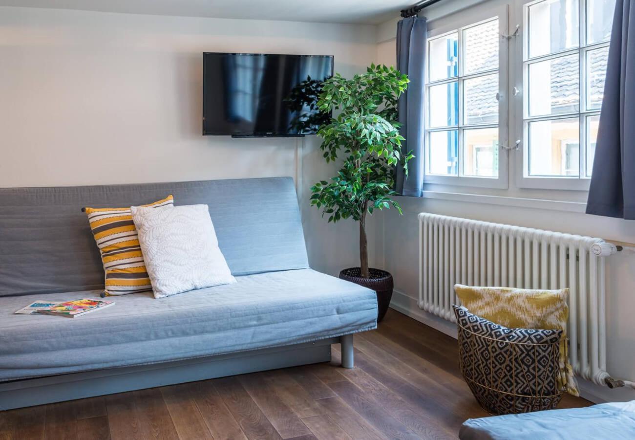 Hitrental Schmidgasse - Apartments Zürich Eksteriør billede