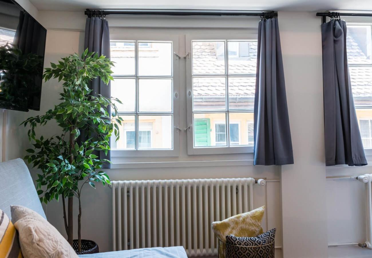 Hitrental Schmidgasse - Apartments Zürich Eksteriør billede