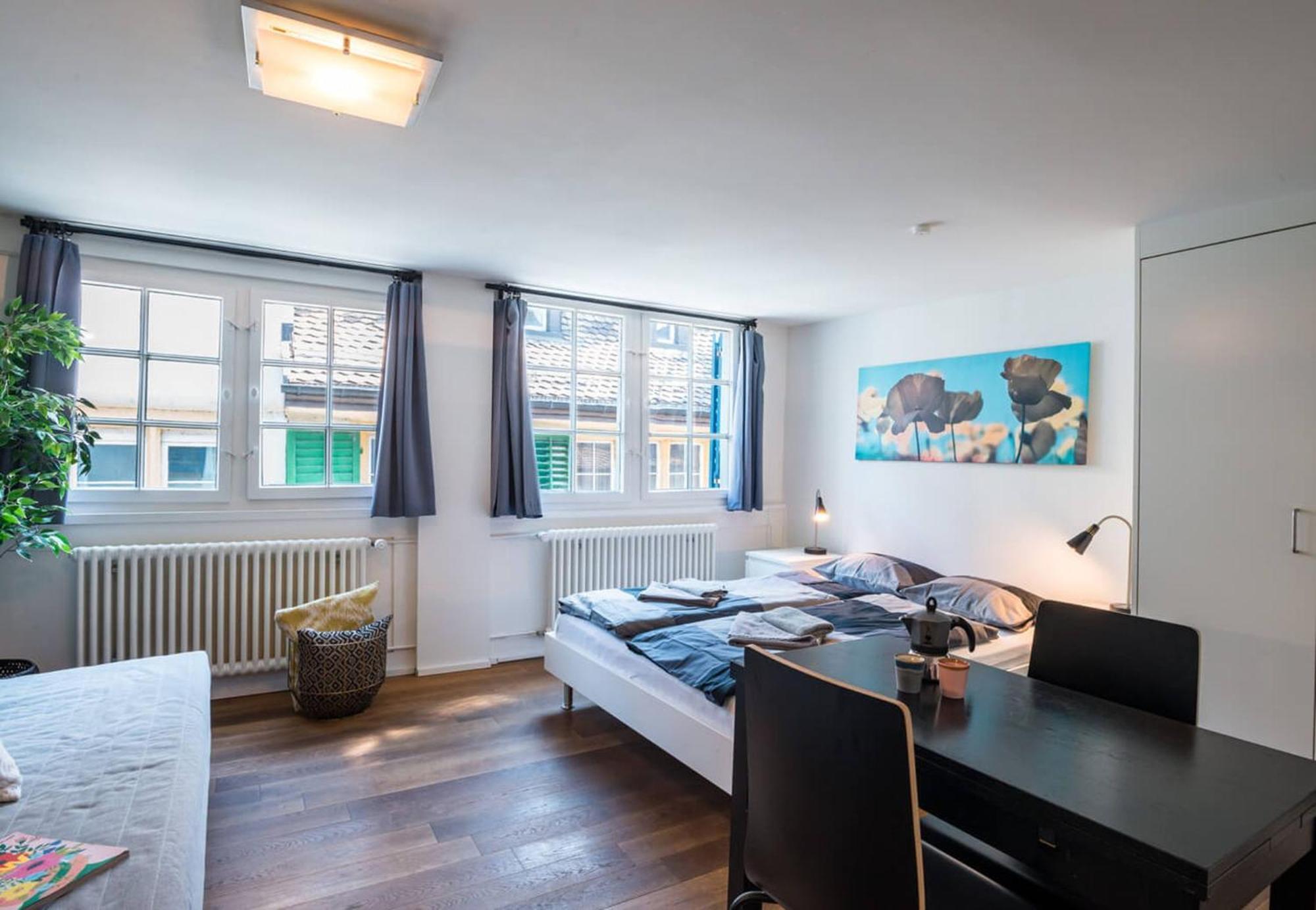 Hitrental Schmidgasse - Apartments Zürich Eksteriør billede