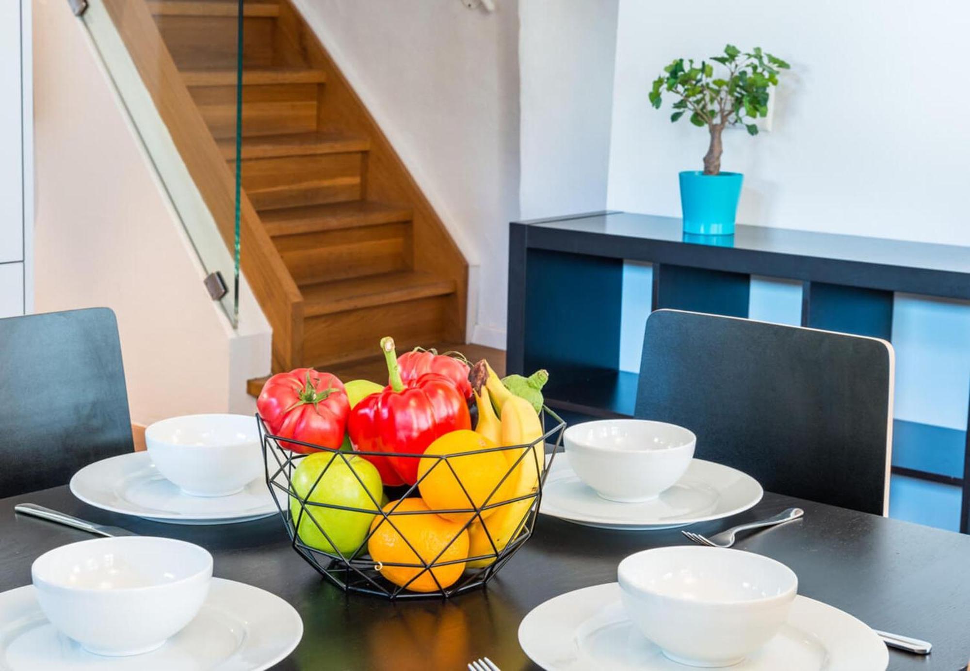 Hitrental Schmidgasse - Apartments Zürich Eksteriør billede